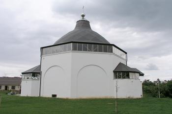 Celkový pohled ( © Roman Řezáč 07/2004)