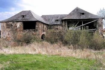 Pohled od severu ( © Luděk Pitter 04/2005)