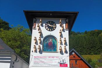 věž se zvonkohrou (© Saša Hůlka 08/2025)