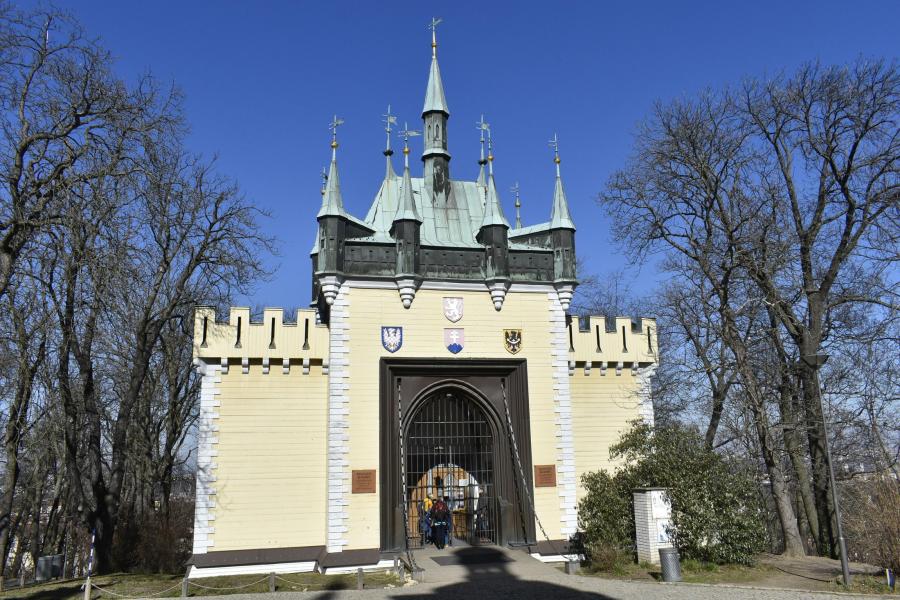 Zrcadlové bludiště