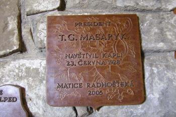 Pamětní deska na návštěvu presidenta T. G. Masaryka (© Jan P. Štěpánek, 09/2006)