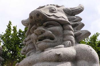 Detail obličeje boha Radegasta (© Jan P. Štěpánek 07/2006)
