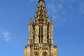 Ulm Münster v Ulmu v  Bádensku-Württembersku u hranic s Bavorskem. (© Pavel Vítek  07/2002)