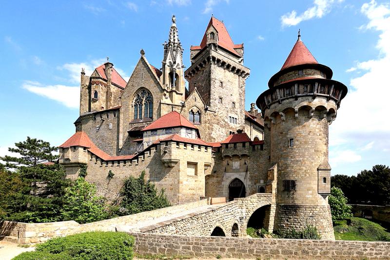 Kreuzenstein Kreuzenstein