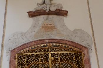 Kaple sv. Anny - hrob bl. Mlady (© Johannes Cladis, 08/2015)