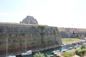  (© Luděk Vláčil  08/2022)