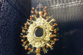 Loretánský poklad - monstrance s hlohovým věncem (© Johannes Cladis, 01/2017)