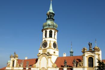 pohled z rampy Černínského paláce ( © Milan Caha 10/2008)