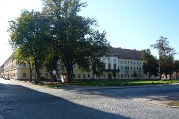 bývalé sborové velitelství ( © Ondřej Štěpánek 10/2011)