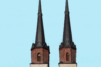 Kostel Panny Marie v německém městě Halle nad Saalou. (© Pavel Vítek 06/2001)