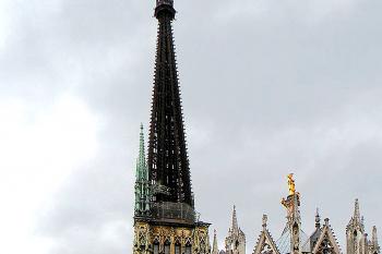 Katedrála Notre-Dame ve francouzském Rouen. (© Pavel Vítek 06/2005)