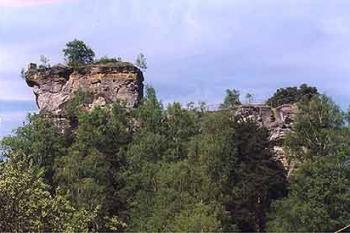 Skalní hrad (© M. Malina)