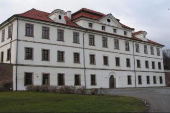 Prelatura - arciopatství ( © Petr Turyna 12/2004)