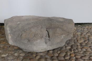 Zbytek gotické hlavice (© Johannes Cladis, 08/2015)