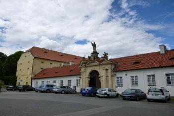 klášter benediktinů s kostelem sv. Markéty Praha 6 Břevnov (© Vlastislav Mareček, 07/2016)