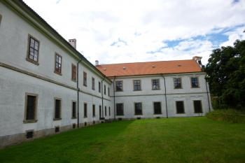 klášter benediktinů s kostelem sv. Markéty Praha 6 Břevnov (© Vlastislav Mareček, 07/2016)
