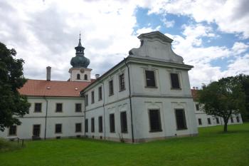 klášter benediktinů s kostelem sv. Markéty Praha 6 Břevnov (© Vlastislav Mareček, 07/2016)