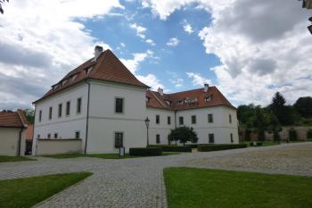 klášter benediktinů s kostelem sv. Markéty Praha 6 Břevnov (© Vlastislav Mareček, 07/2016)