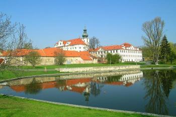 Břevnovský klášter (© Hana Kubikova 05/2005)