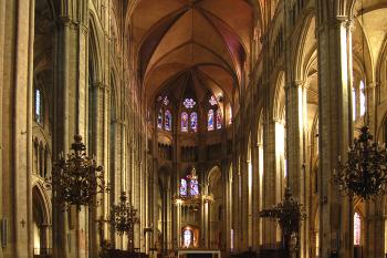 Katedrála sv. Štěpána ve francouzském Bourges. (© Pavel Vítek 06/2005                           )