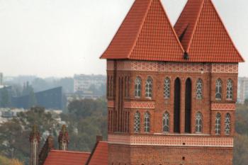 kostel na pohledu z věže kostela sv. Janů (© Pavel Zany Komárek  9. 10. 2019)