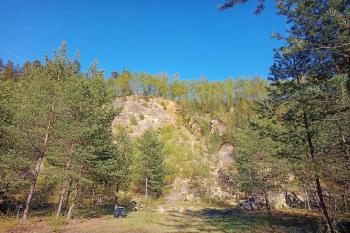 Křížovský lom (© Jirka Kliner 05/2021)