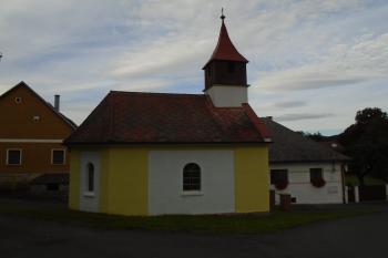 pohled na kapli ze severu (© Jaroslav Špiroch  09/2022)
