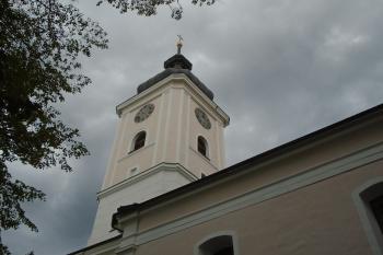 pohled na věž kostela z jihu (© Jaroslav Špiroch  09/2022)