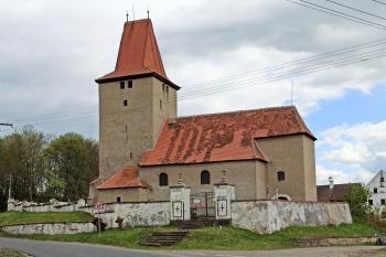 Milhostov-kostel (© Alexej Kokorev 05/2020)