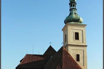 Pohled od výсhodu ( © Petr Turyna 01/2006)