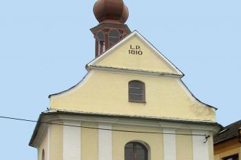 Kaple Neposkvrněného početí Panny Marie v Nasobůrkách, místní části Litovle. (© Pavel Vítek  09/2022)