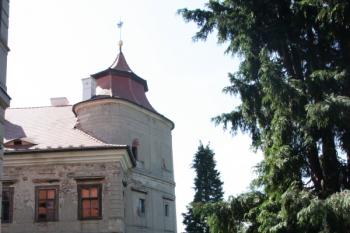 Jižní věž od severu ( © Ivan Grisa 07/2011)