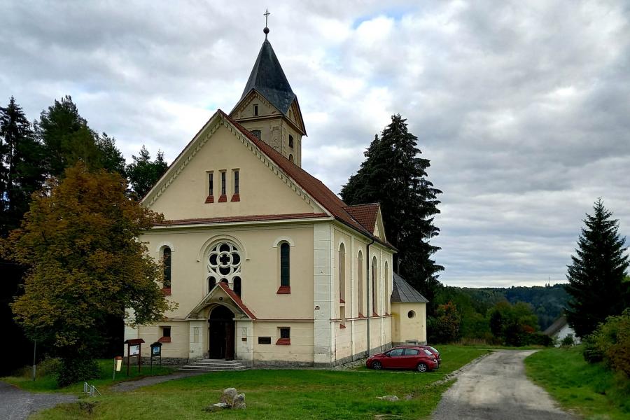 kostel sv. Petra a Pavla
