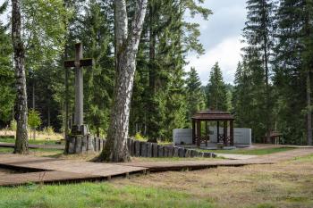 Jindřichovice-vojenský hřbitov (© Martin Valdhans 09/2022)