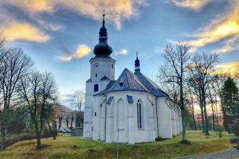 Jindřichovice-kostel (© otto hercik  11/2021)
