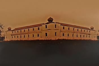 Grófsky kaštieľ (© Luděk Vláčil  12/2022)