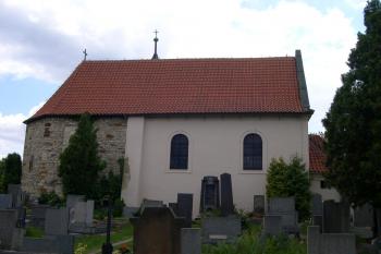Kostel od severu ( © Ivan Grisa 04/2004)