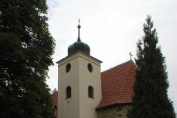 Levý Hradec - kostel sv.Klimenta (2003 ©Martin KLIMÁNEK)