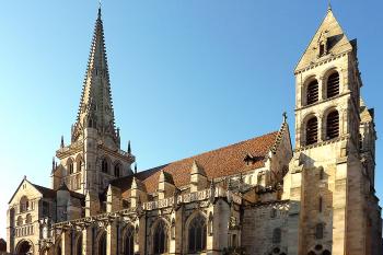Katedrála sv. Lazara ve francouzském Autunu. (© Pavel Vítek 06/2005                           )