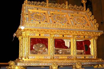 Katedrála sv. Lazara ve francouzském Autunu. (© Pavel Vítek 06/2005                           )