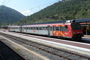  (© Pavel Semple 09/2012)