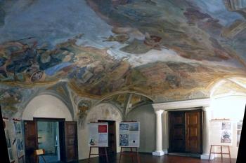 předsálí opatské kaple (© Martin  Tlach, 08/2013)