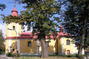 Kostel sv. Vavřince (2003 ©Luděk Pitter)