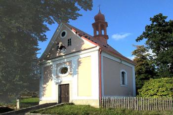 Kaple Narození svatého Jana Křtitele v Trávníku, části města Cvikov, okr. Česká Lípa. (© Pavel Vítek 09/2022)
