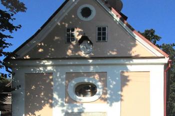 Kaple Narození svatého Jana Křtitele v Trávníku, části města Cvikov, okr. Česká Lípa (© Pavel Vítek 09/2022)