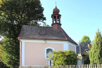 Kaple Narození svatého Jana Křtitele v Trávníku, části města Cvikov, okr. Česká Lípa (© Pavel Vítek 09/2022)