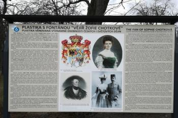 Vějíř Žofie Chotkové (© Simona Kidlesová 02/2023)