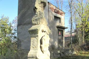 Socha sv. Jana Nepmuckého v Krchlebech u Kutné Hory. (© Pavel Vítek 10/2022)