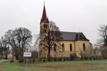 Zaloňov-kostel (© Václav Michalička 12/2020)