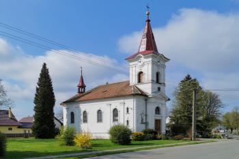 Pohoří-kostel (© cafenet 05/2021)